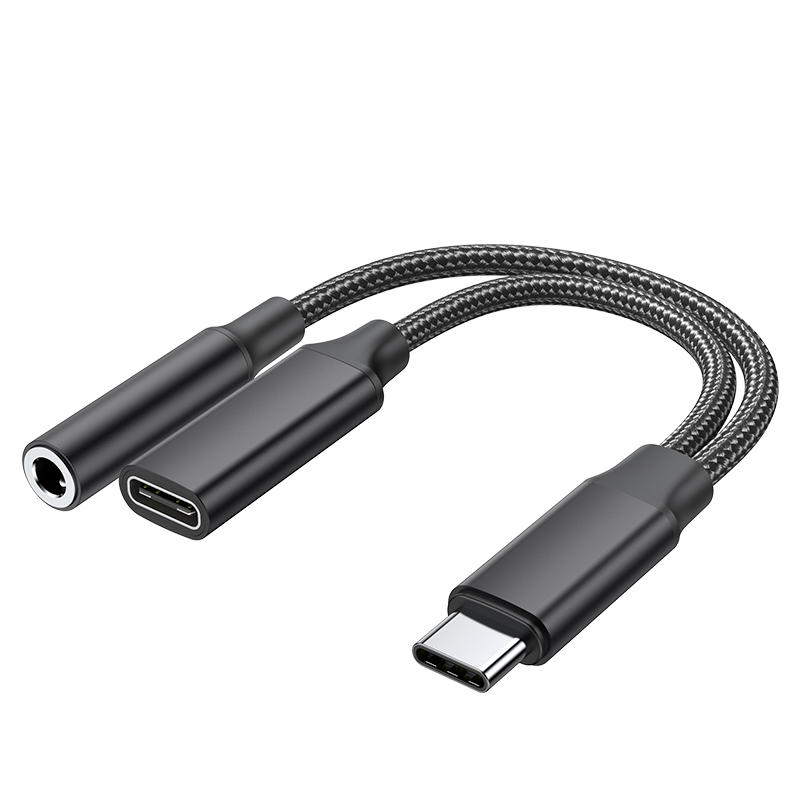 USB C to Audio Adapter with PD